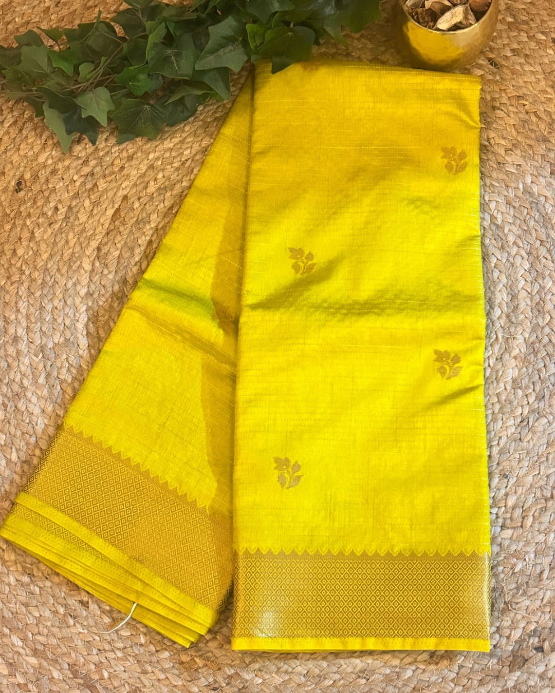Kamini(yellow)